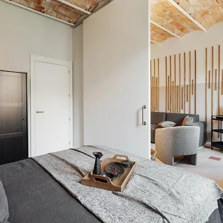 Paleo - 2 Bedrooms And Office In Eixample Dreta Barcelona