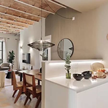 Apartament Paleo - 2 Bedrooms And Office In Eixample Dreta Barcelona